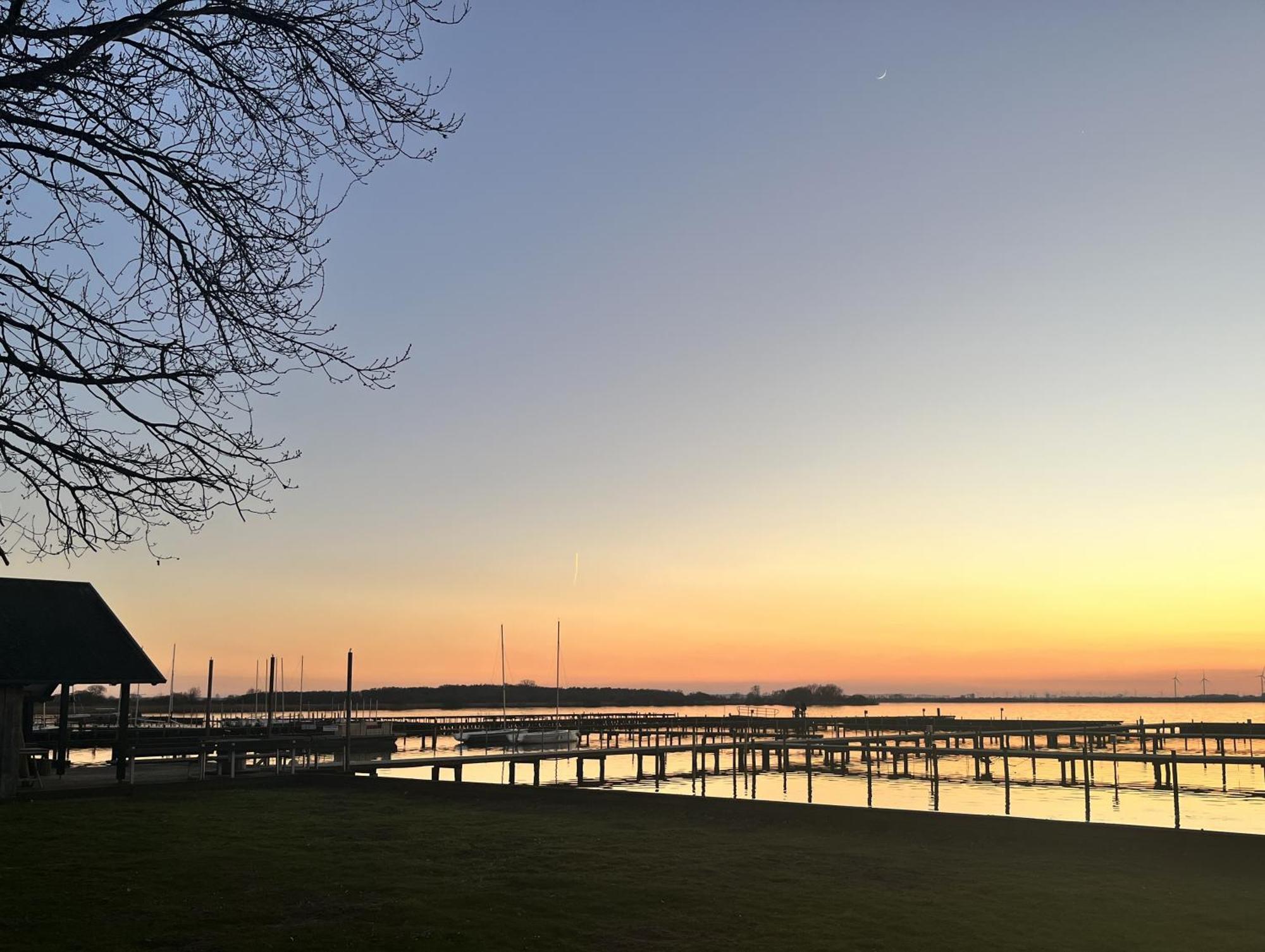 Hueder Hof Am Duemmer See Aparthotel Bilik gambar